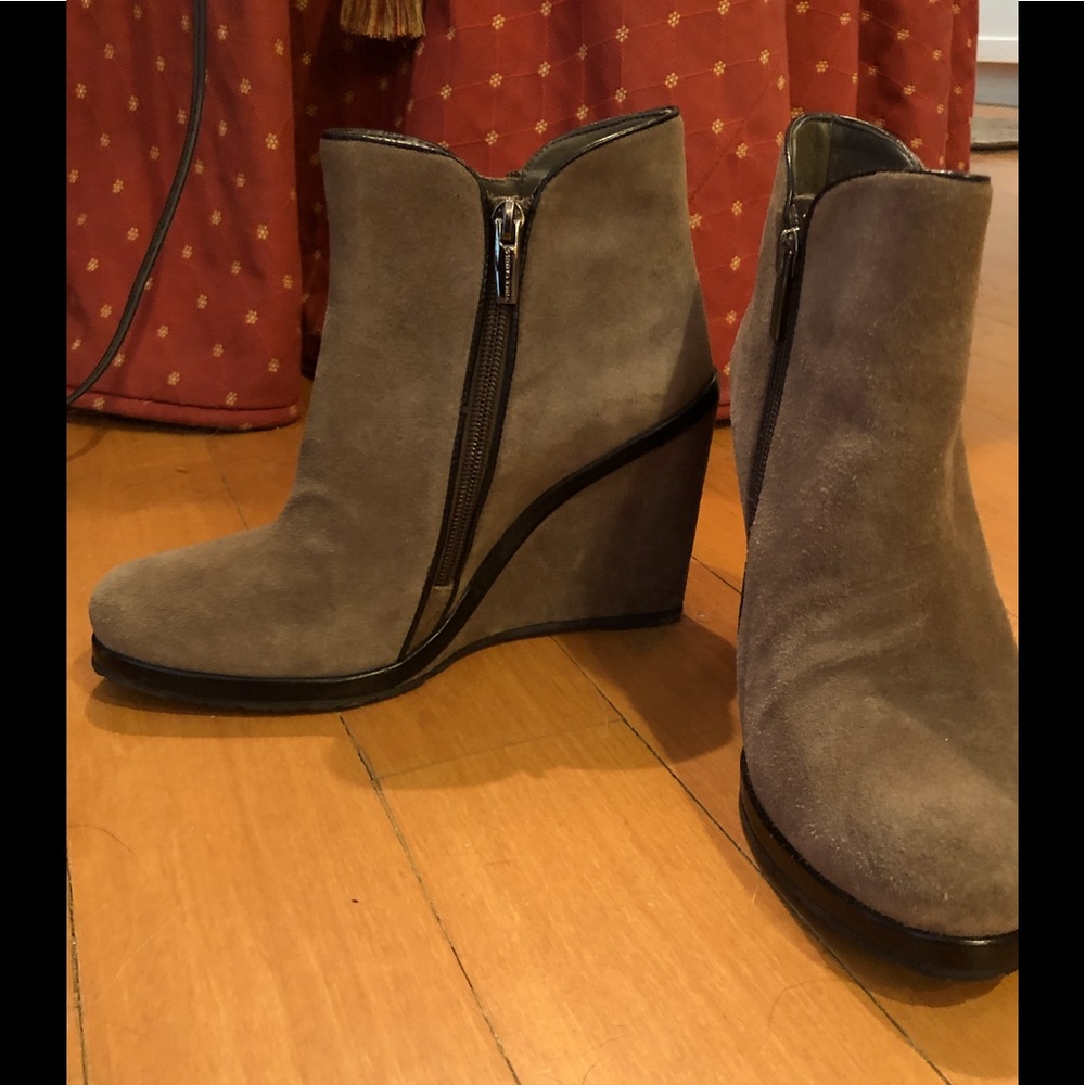 Vince Camuto women’s ankle boots